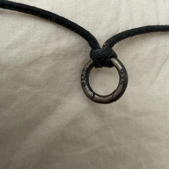 David Yurman Circle Amulet Necklace. Never worn - Picture 2 of 4